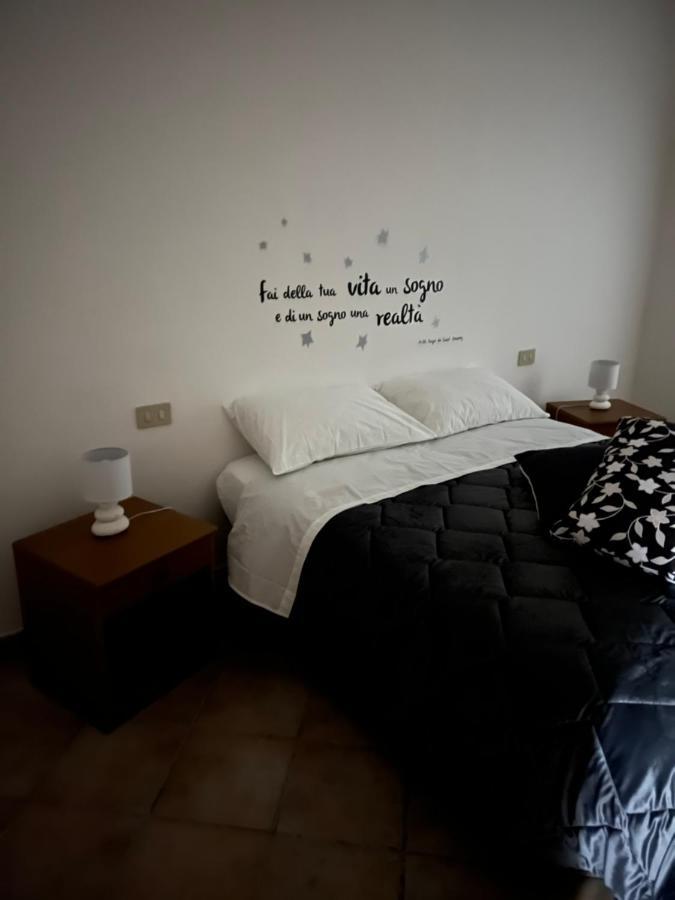 House Corso Calatafimi Villa ปาแลร์โม ภายนอก รูปภาพ